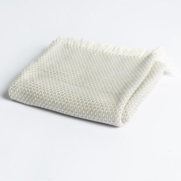Cotton Blend Fringed Grain of Rice Throw